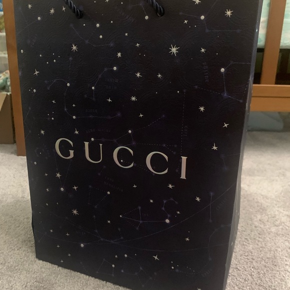 CHILDREN'S CUT-OUT GG SANDAL
SIZE 27. (US10.5) - Picture 12 of 15